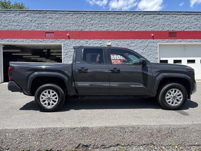 2025 Toyota Tacoma 4WD 4WD SR5 Double Cab 5' Bed AT (GS)