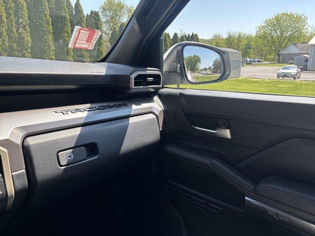 2024 Toyota Tacoma 4WD 4WD TRD Off Road Double Cab 5' Bed AT (Natl)
