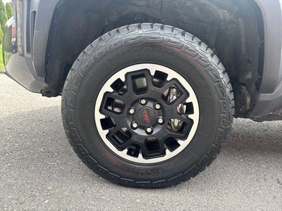 2025 Toyota Tacoma 4WD 4WD TRD Off Road Double Cab 5' Bed AT (Natl)