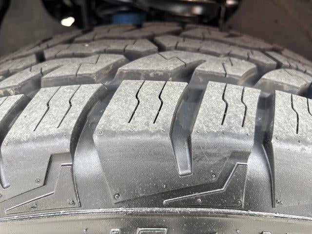 2025 Toyota Tacoma 4WD 4WD TRD Off Road Double Cab 5' Bed AT (Natl)