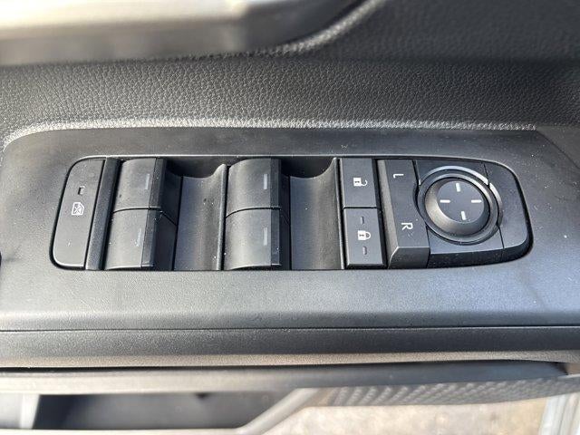 2025 Toyota Tacoma 4WD 4WD TRD Off Road Double Cab 5' Bed AT (Natl)