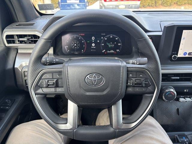 2025 Toyota Tacoma 4WD 4WD TRD Off Road Double Cab 5' Bed AT (Natl)