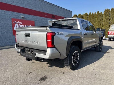 2025 Toyota Tacoma 4WD 4WD TRD Off Road Double Cab 5' Bed AT (Natl)