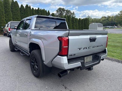2024 Toyota Tacoma 4WD 4WD SR5 Double Cab 5' Bed AT (GS)
