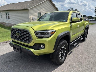 2023 Toyota Tacoma 4WD 4WD TRD Off Road Double Cab 5' Bed V6 AT (Natl)