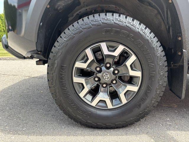 2021 Toyota Tacoma 4WD 4WD TRD Off Road Double Cab 5' Bed V6 AT (Natl)