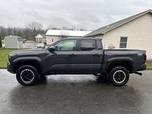 2024 Toyota Tacoma 4WD 4WD SR5 Double Cab 5' Bed AT (GS)
