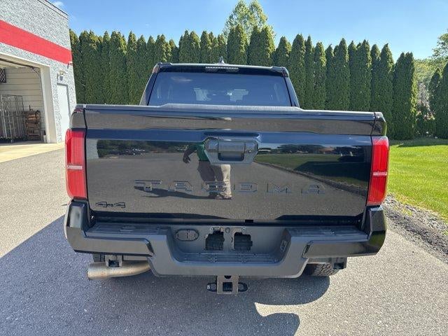 2024 Toyota Tacoma 4WD 4WD TRD Off Road Double Cab 5' Bed AT (Natl)