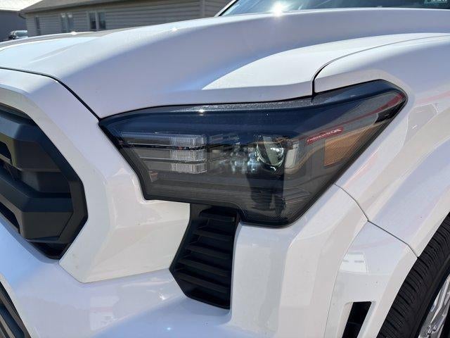 2024 Toyota Tacoma 4WD 4WD SR5 Double Cab 5' Bed AT (GS)