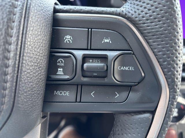 2026 Toyota Tacoma 4WD 4WD Limited Hybrid Double Cab 5' Bed AT (Natl)