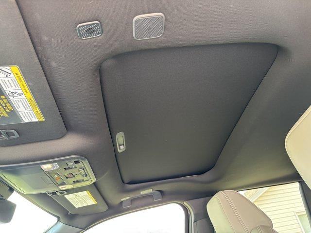 2026 Toyota Tacoma 4WD 4WD Limited Hybrid Double Cab 5' Bed AT (Natl)