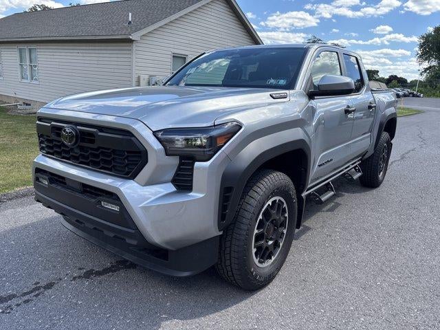 2026 Toyota Tacoma 4WD 4WD TRD Off Road Hybrid Double Cab 5' Bed AT (Natl)