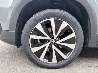 2023 Volkswagen Taos SE 4MOTION *Ltd Avail*