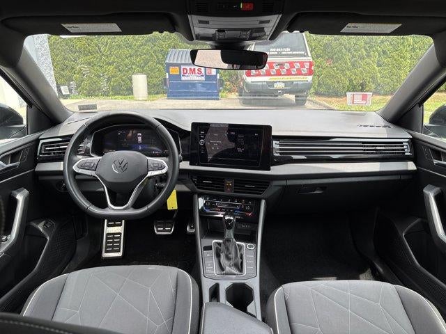 2025 Volkswagen Jetta Sport Auto