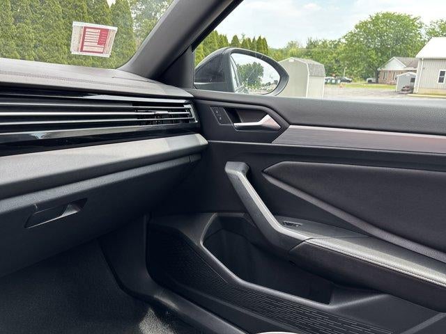 2025 Volkswagen Jetta Sport Auto