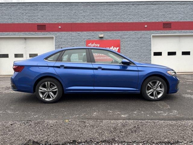 2024 Volkswagen Jetta SE Auto