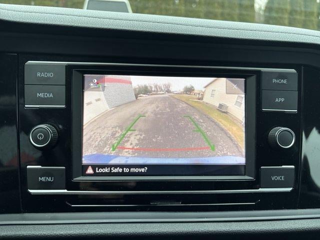 2024 Volkswagen Jetta SE Auto