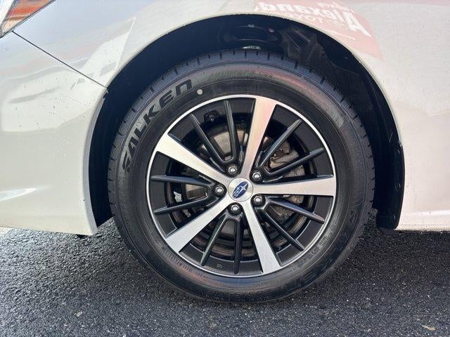 2022 Subaru Impreza Premium 4-door CVT