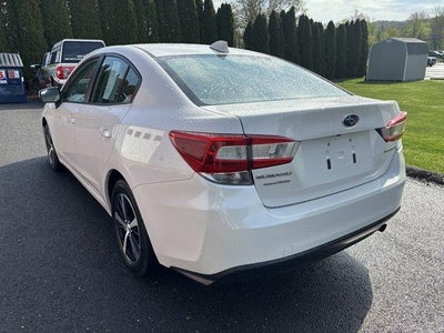 2022 Subaru Impreza Premium 4-door CVT