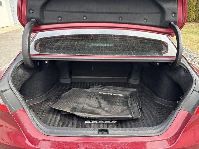 2018 Toyota Camry SE Auto (SE)