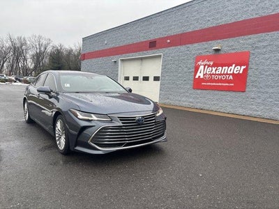 2020 Toyota Avalon Hybrid Limited (Natl)