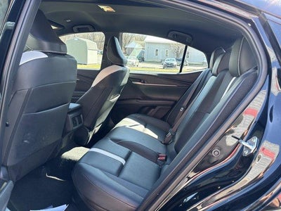 2025 Toyota Camry SE (SE)