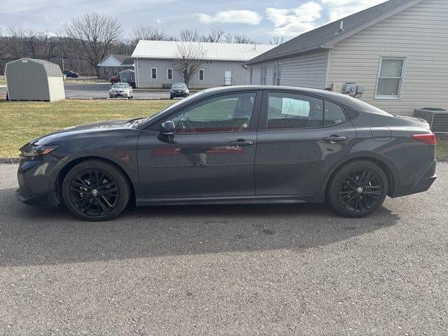 2025 Toyota Camry SE (SE)