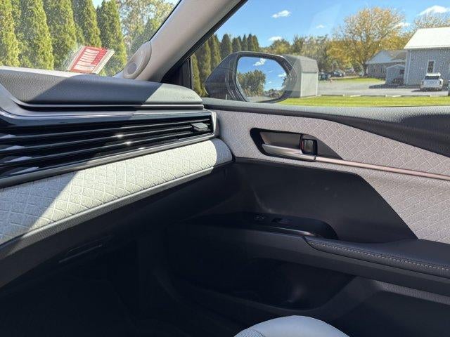 2026 Toyota Camry XLE (SE)