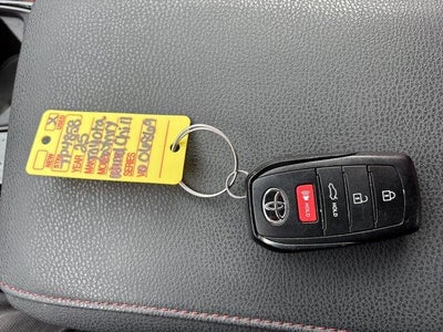 2025 Toyota Camry XSE AWD (Natl)