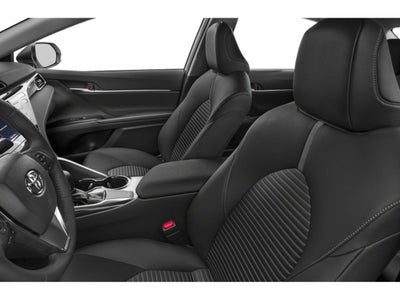 2020 Toyota Camry SE Auto (SE)