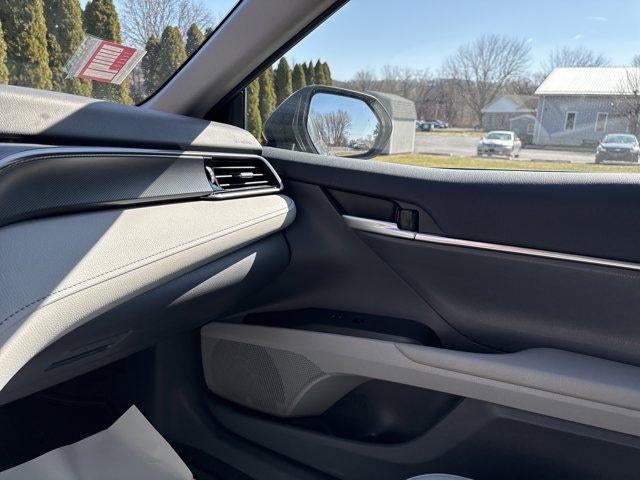 2024 Toyota Camry SE Auto AWD (Natl)