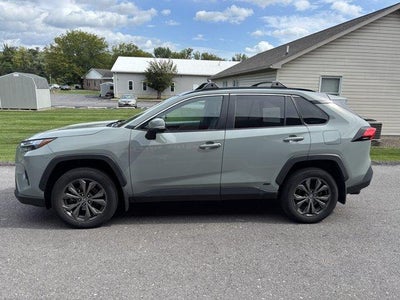 2023 Toyota RAV4 Hybrid XLE Premium AWD (Natl)