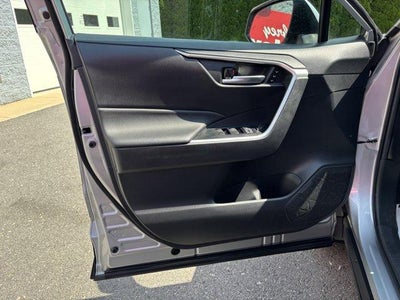 2022 Toyota RAV4 Hybrid XLE Premium AWD (Natl)