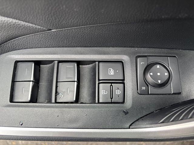 2025 Toyota RAV4 Hybrid XLE AWD (Natl)