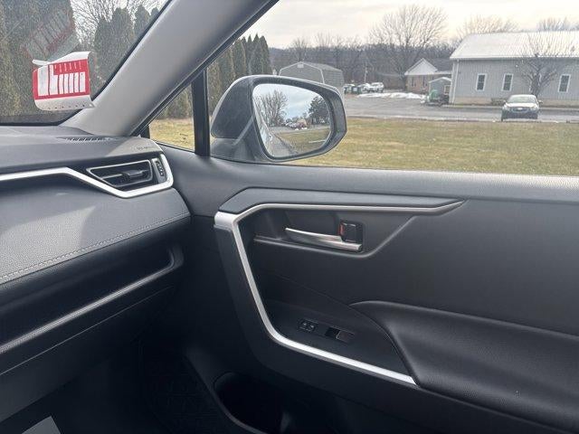 2025 Toyota RAV4 Hybrid XLE AWD (Natl)