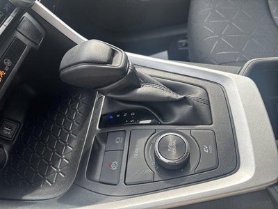 2025 Toyota RAV4 Hybrid XLE AWD (Natl)