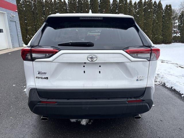2025 Toyota RAV4 Hybrid XLE AWD (Natl)