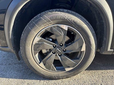 2024 Nissan Rogue AWD SV
