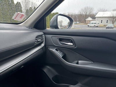 2024 Nissan Rogue AWD SV