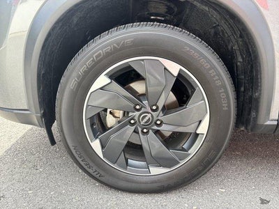 2025 Nissan Rogue AWD SV