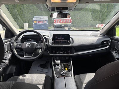 2025 Nissan Rogue AWD SV