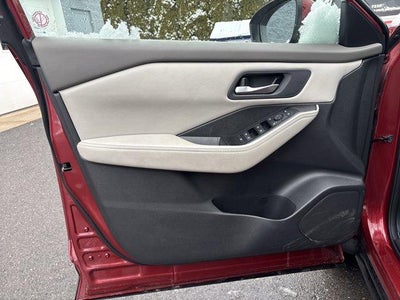 2024 Nissan Rogue AWD SV