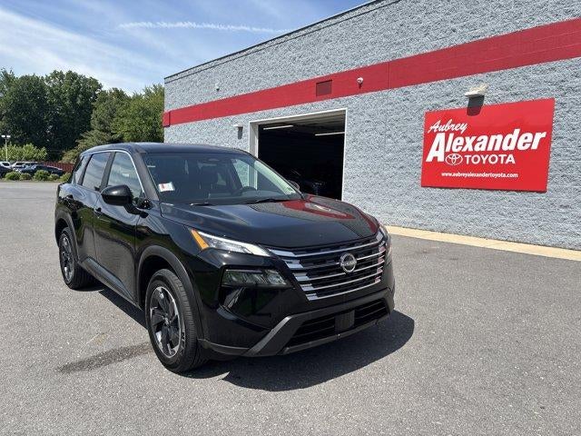 2025 Nissan Rogue AWD SV