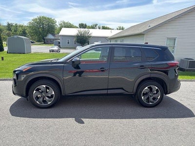 2025 Nissan Rogue AWD SV