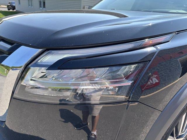 2022 Nissan Pathfinder Platinum 4WD