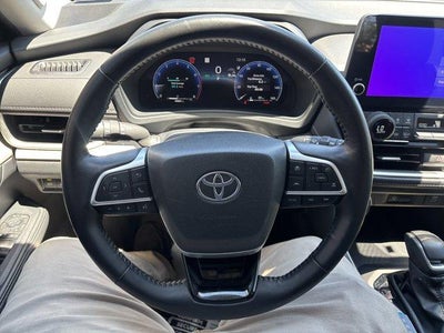 2024 Toyota Grand Highlander Limited AWD (Natl)