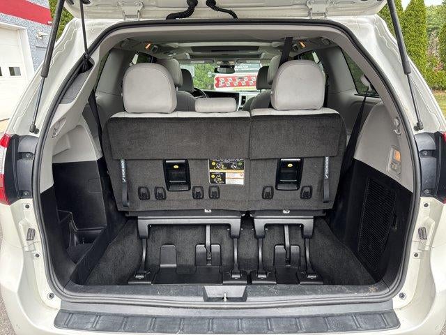 2019 Toyota Sienna Limited Premium AWD 7-Passenger (Natl)