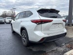 2022 Toyota Highlander XLE AWD (Natl)