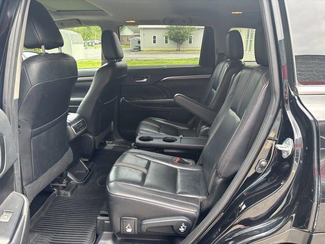 2019 Toyota Highlander SE V6 AWD (Natl)