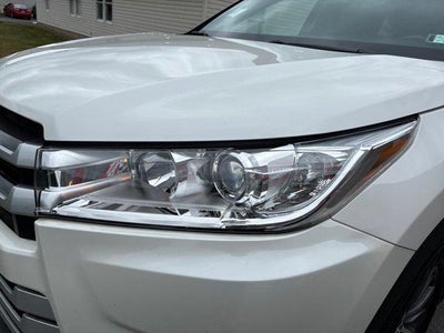 2019 Toyota Highlander XLE V6 AWD (Natl)